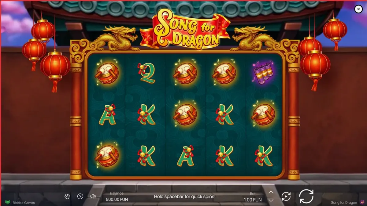 Tampilan layar slot Song for Dragon dengan naga emas dan latar belakang kuil kuno.